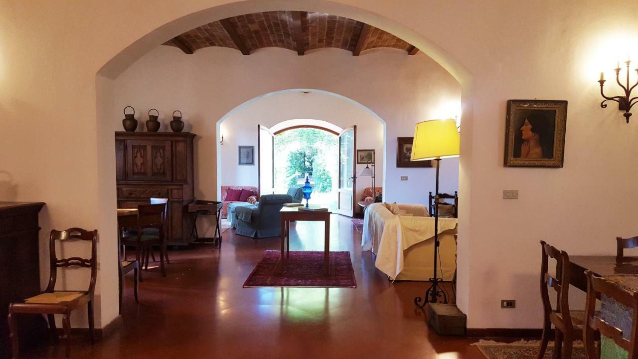 סיינה Villa Larniano מראה חיצוני תמונה